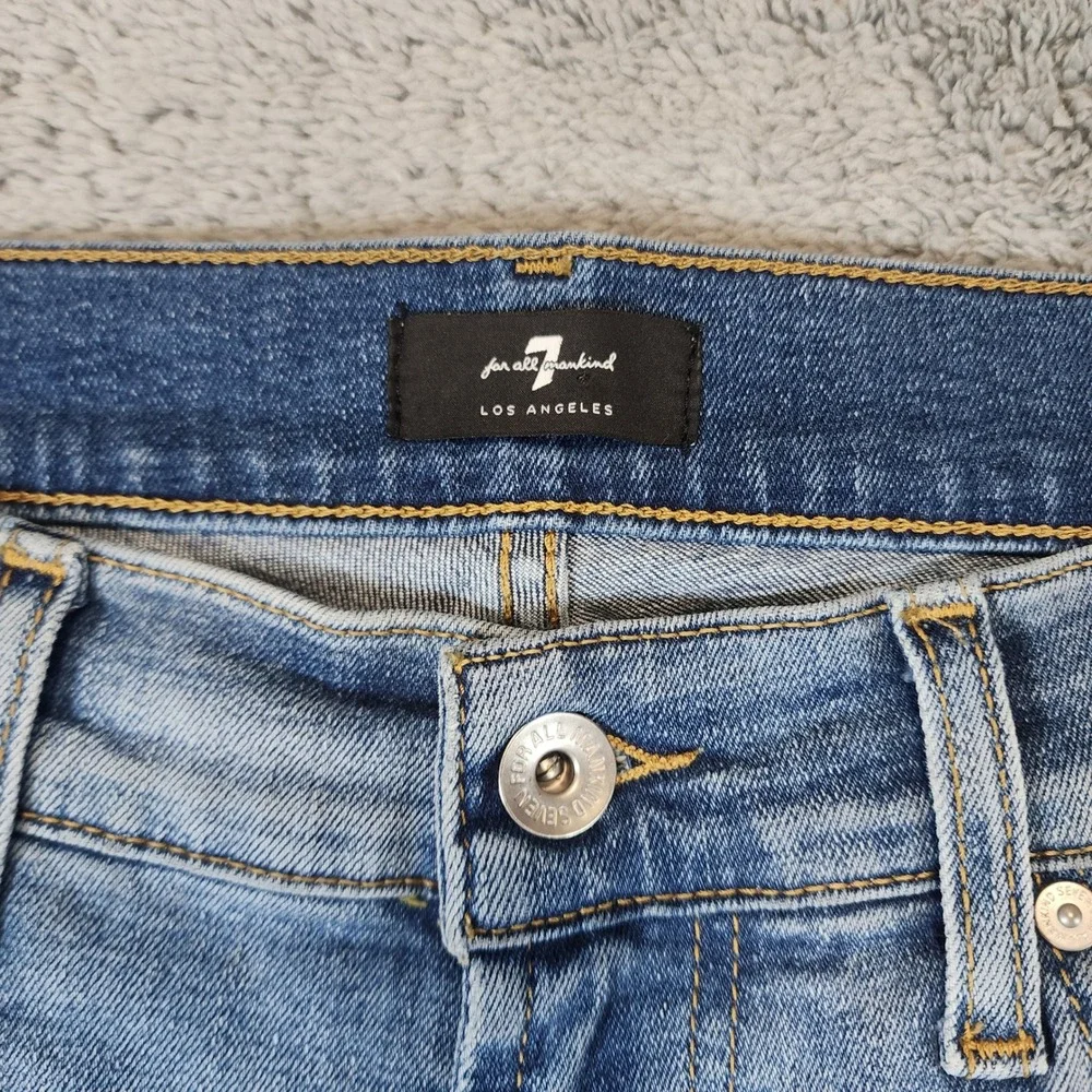7 For All Mankind Austyn Jeans Mens 34x30 Light Blue Distressed Relaxed Straight